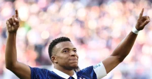 1783645778 Afp20260704B9Ad2Ftv2Midrestopshotfblwc2026Match89Parfra 17833814773601858034161 0 0 628 1200 Crop 17