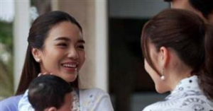 Cham Mat Dua Con Trai Cua Chong Va A Nhan Tinh Toi Lang Lang Quay Lung Buong Bo Thu Han Vi Mot Su Th