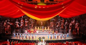 Dat Nuoc Thien Hung Ca Ky Quan San Khau Cua Cong Nghiep Van Hoa Viet Nam 1028