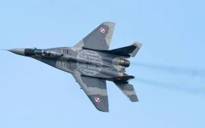 Mig29 1783495205762666571140 0 0 394 630 Crop 17834952132321675913555