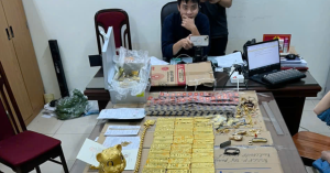 Mr Pips Co Bat Dong San Rai Khap Nuoc So Huu Nhieu Sieu Xe Va Vang Nguyen Khoi 3423