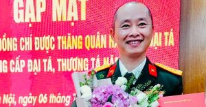 Nhac Si An Hieu Duoc Thang Quan Ham Dai Ta O Tuoi 51 2825